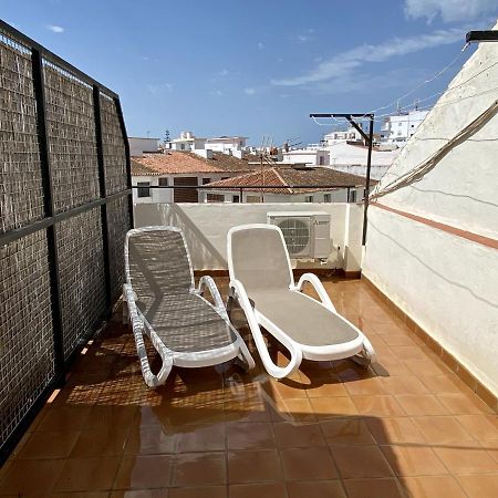Apartamento Plaza Cavana เนร์คา ภายนอก รูปภาพ