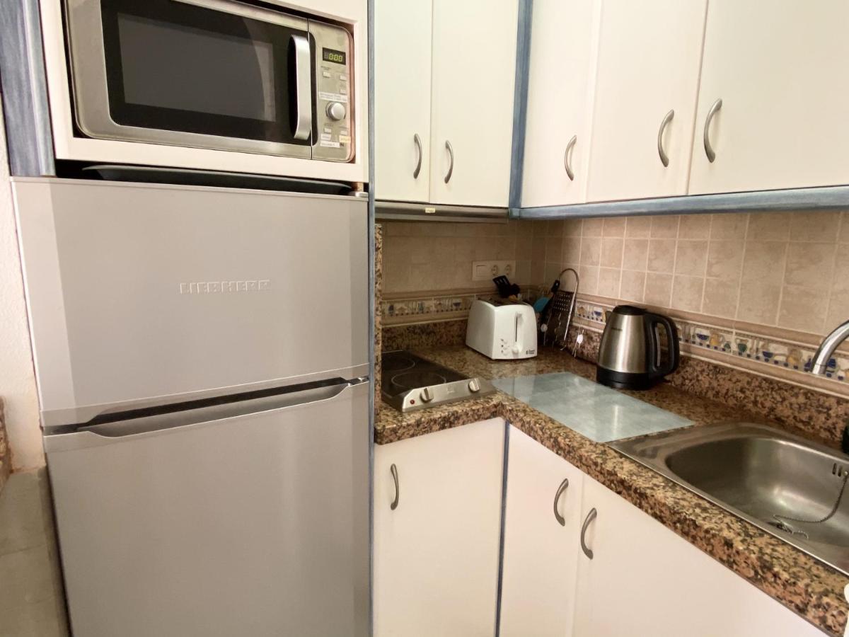 Apartamento Plaza Cavana เนร์คา ภายนอก รูปภาพ